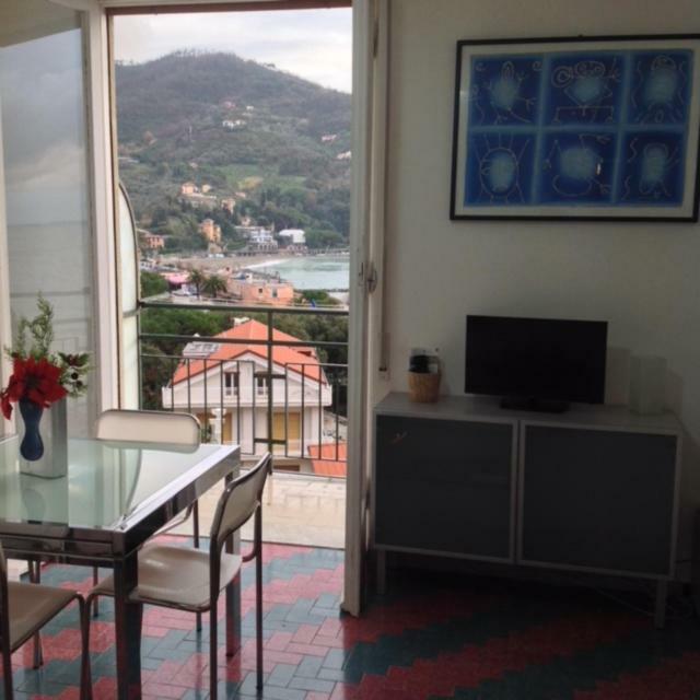 Chloe Apartment Леванто Екстериор снимка